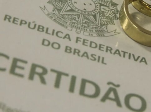 pela-primeira-vez,-unioes-consensuais-superam-casamento-formal-no-pais