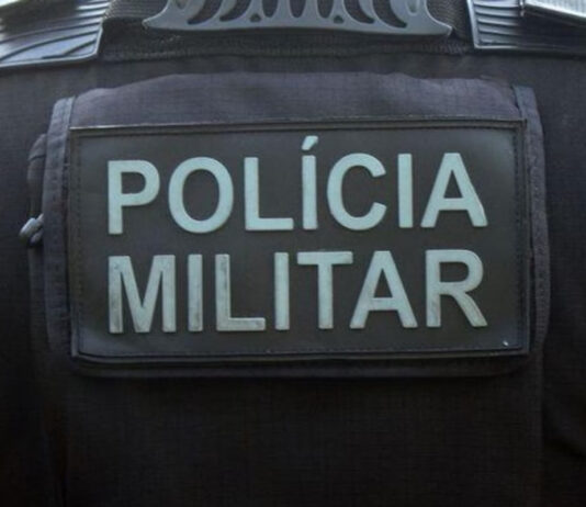 camera-flagra-tiroteio-que-deixou-2-suspeitos-mortos-e-pm-baleado