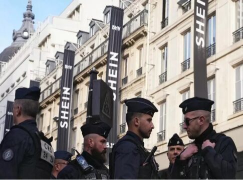 paris-abre-1a-loja-fisica-da-shein-em-meio-ao-caso-de-bonecas-infantis