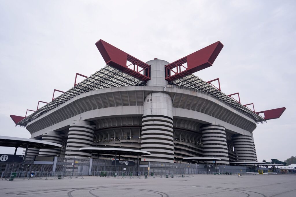 rivais-acertam-compra-conjunta-de-estadio-lendario-do-futebol-mundial