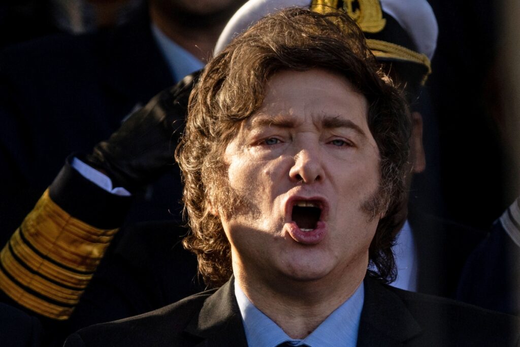 oposicao-quer-homenagear-milei-por-designar-cv-e-pcc-como-terroristas