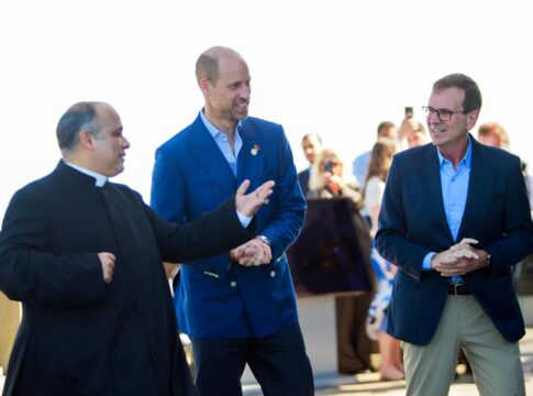 principe-william-ganha-presentes-no-cristo-redentor;-saiba-o-que