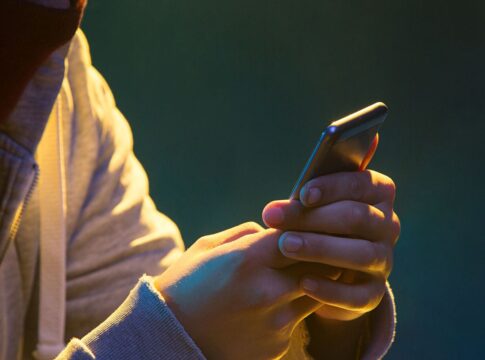 sp:-policia-envia-mensagem-para-mil-celulares-com-queixa-de-roubo