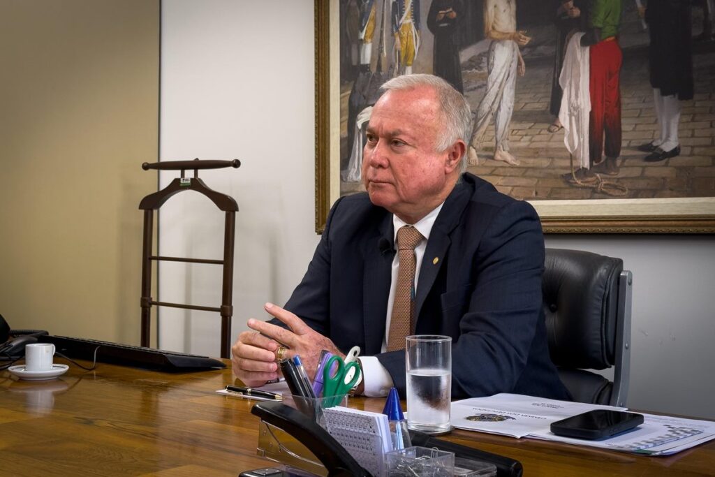 chefe-da-ccj-segura-projeto-contra-cv-e-pcc-a-espera-de-motta