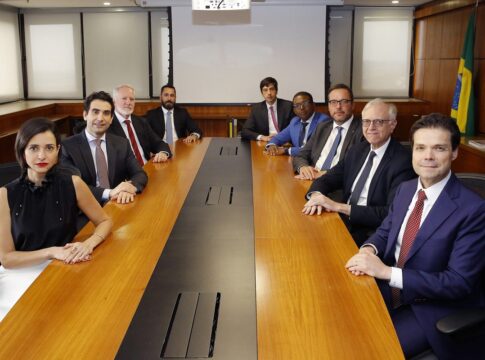 copom-mantem-tom-duro-e-nao-abre-espaco-para-inicio-de-queda-da-selic