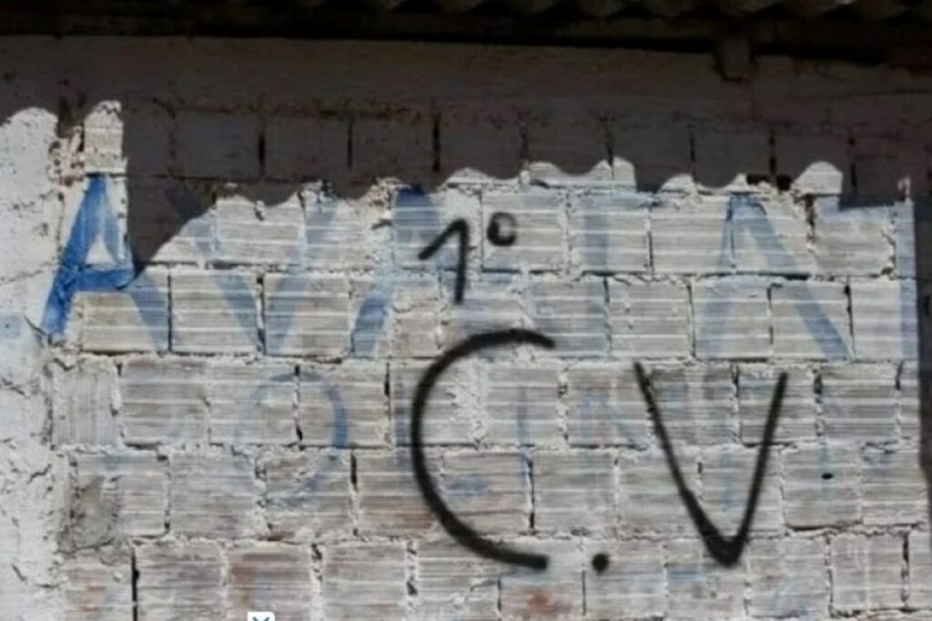 foguetorio:-policia-de-goias-prende-32-por-“homenagem”-ao-cv