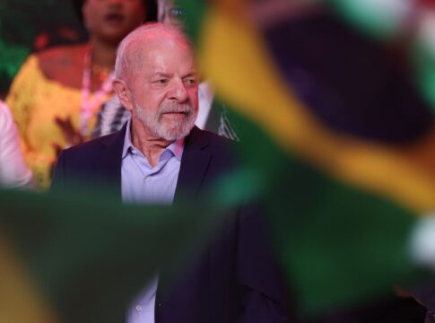 lula-apos-aprovacao-da-isencao-do-ir-no-senado:-“justica-tributaria”