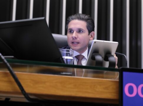 motta-diz-que-decidira-sobre-projetos-antifaccao-ate-sexta-feira