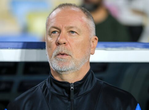 mano-menezes-avalia-postura-do-gremio-apos-derrota-para-o-cruzeiro