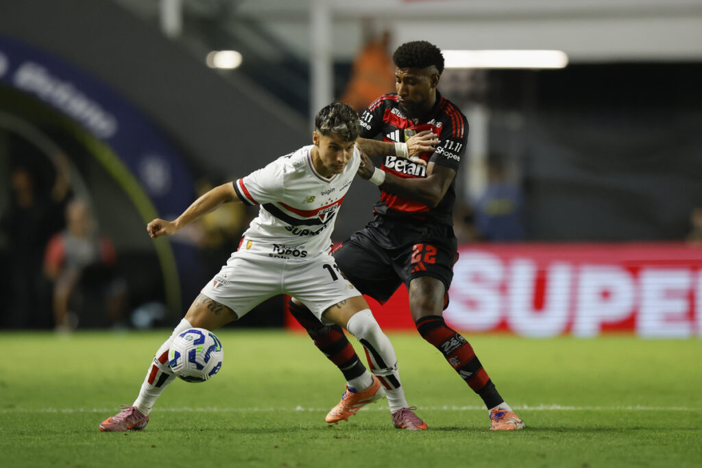 em-santos,-sao-paulo-e-flamengo-empatam-pelo-campeonato-brasileiro