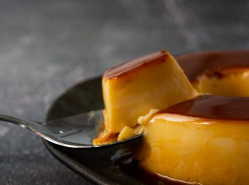 receita-facil-de-pudim-de-flocao-de-milho-sem-leite-condensado