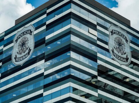 pf-cumpre-mandados-de-busca-sobre-fraude-em-licitacao-em-sao-sebastiao