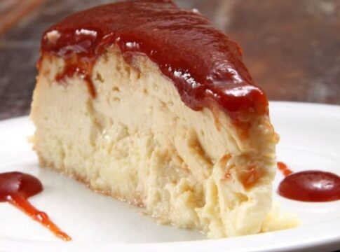 torta-basca-viraliza-no-tiktok-pela-textura-cremosa;-veja-a-receita