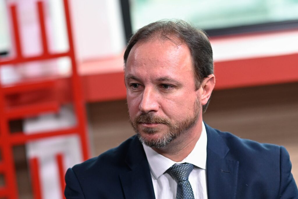 numero-02-da-pcdf-fala-sobre-previsao-para-nomeacao-de-novos-policiais