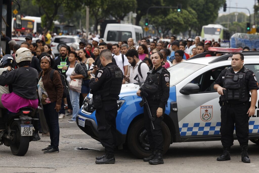 operacao-no-rio-de-janeiro-reforca-monopolio-da-autoridade-do-estado