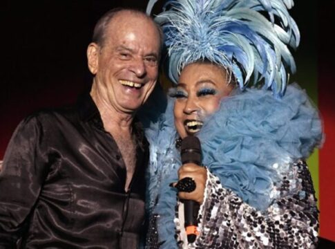 ney-matogrosso-e-maria-alcina-cantam-juntos-pela-1a-vez-em-show-no-rio