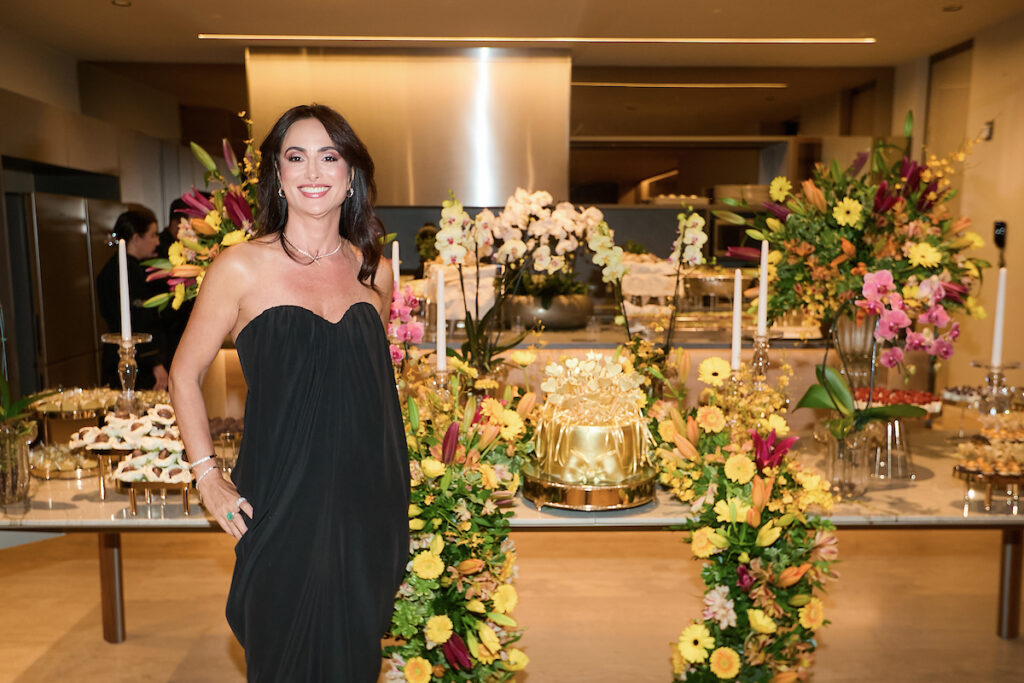 paty-osorio-celebra-novo-ciclo-com-amigos-em-festa-calorosa-na-capital