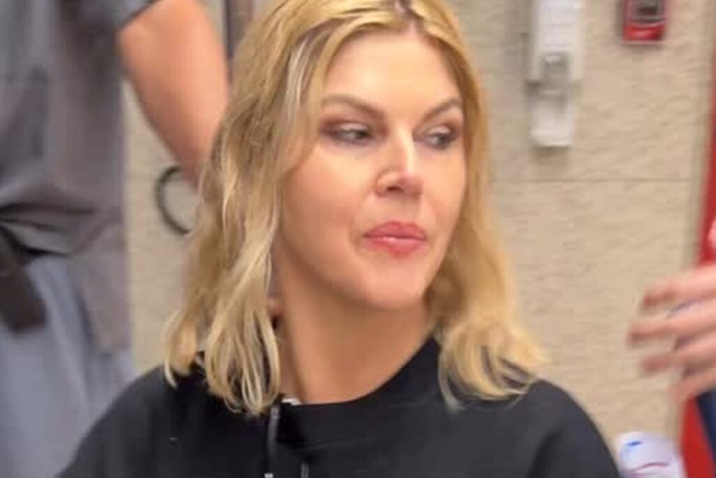 video:-val-marchiori-chora-ao-fazer-a-segunda-sessao-de-quimioterapia