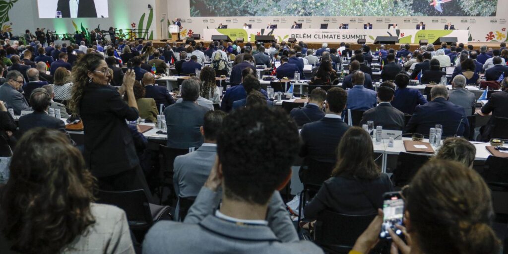 gustavo-petro-critica-ausencia-dos-eua-na-cupula-de-lideres-da-cop30