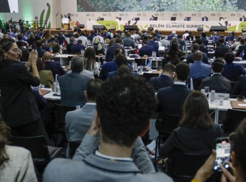 gustavo-petro-critica-ausencia-dos-eua-na-cupula-de-lideres-da-cop30