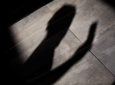 casal-“bem-vestido-e-de-carrao”-aluga-imovel-no-df-e-furta-moveis