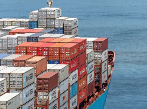 exportacoes-brasileiras-batem-recorde-em-outubro,-apesar-de-tarifaco