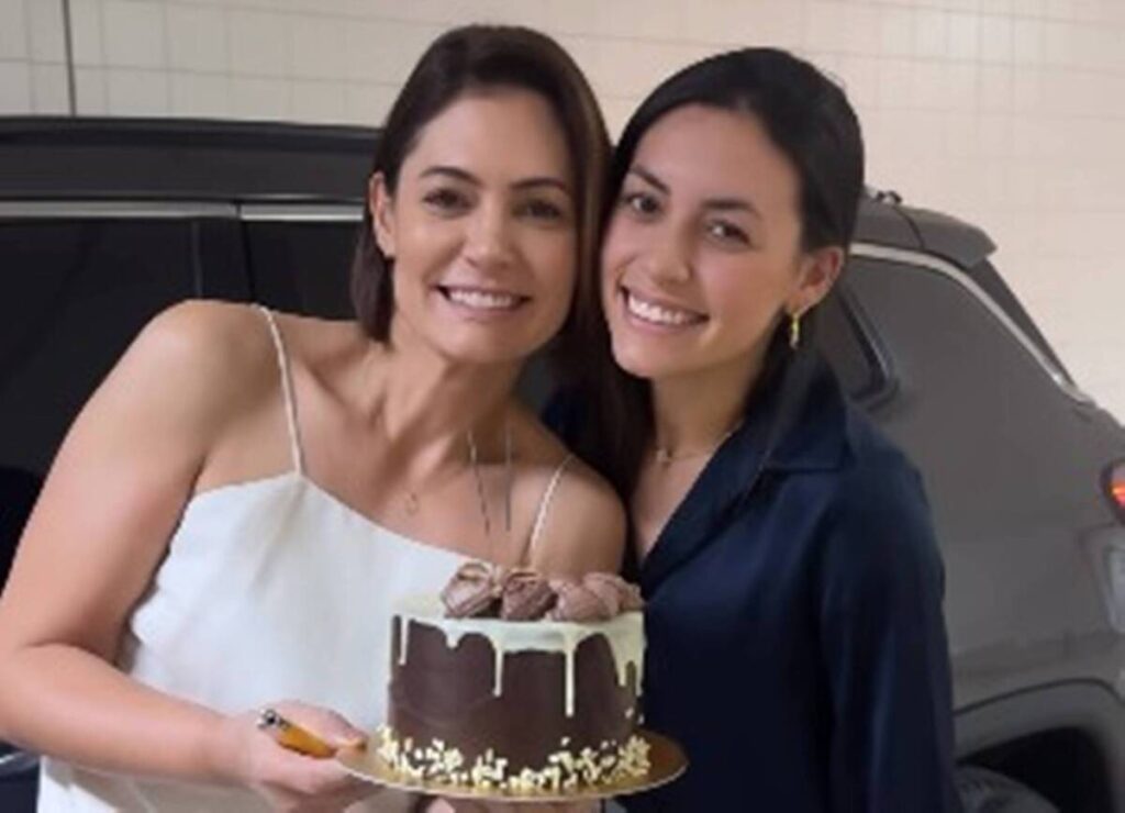 michelle-bolsonaro-faz-surpresa-de-aniversario-para-a-filha-mais-velha