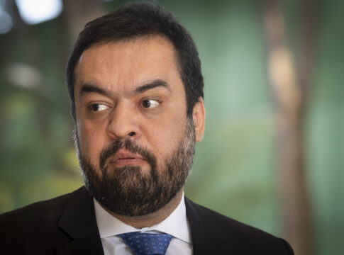 “muito-mais-que-10”,-diz-claudio-castro-sobre-novas-operacoes-no-rio