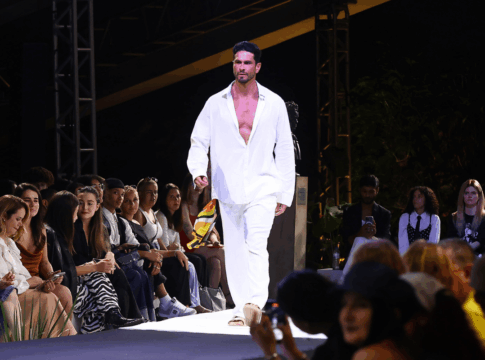 sun-rose-e-dane-se-fecham-desfiles-desta-quinta-no-metropoles-catwalk