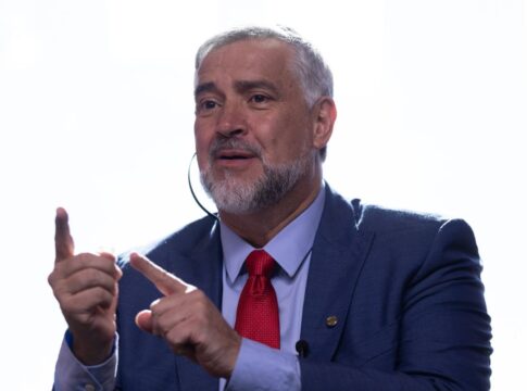 deputado-coloca-pagode-para-tocar-durante-cpmi-com-onyx-lorenzoni