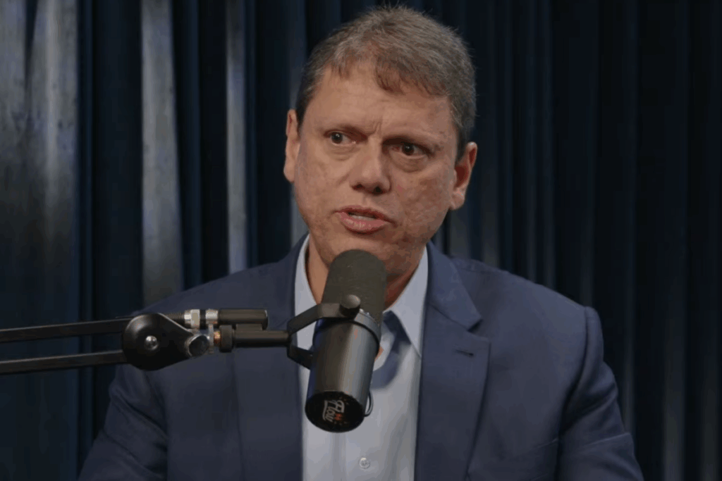 “nao-perco-muito-tempo-pensando-nisso”,-diz-tarcisio-sobre-presidencia