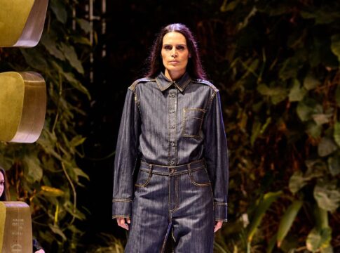 reinaldo-lourenco-faz-desfile-historico-no-metropoles-catwalk