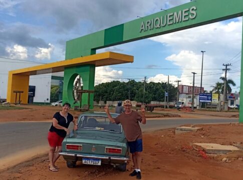 cruzando-o-pais:-casal-roda-3-mil-km-em-corcel-77-por-motivo-especial