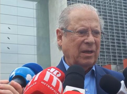 velorio-de-frateschi-reune-petistas-historicos:-“nao-da-pra-acreditar”