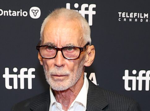 morre-lee-tamahori,-diretor-da-franquia-007,-aos-75-anos