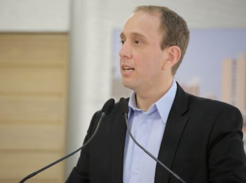 cpi-para-investigar-prefeito-tiktoker-une-pl-a-pt-e-psol