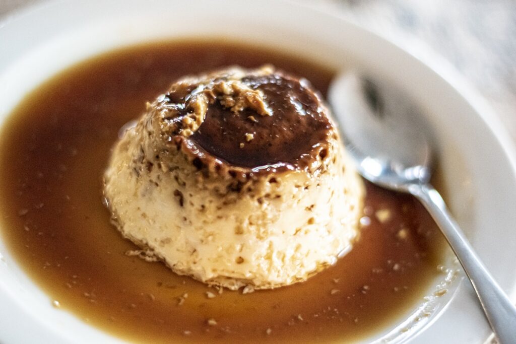 flan-de-coco-saudavel-e-uma-sobremesa-leve-e-proteica