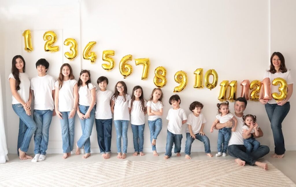 influenciadora-tem-13a-filha-de-parto-natural:-“perfeita-paz”