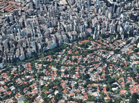 coletivo-de-moradores-dos-jardins-protesta-contra-projeto-da-linha-20
