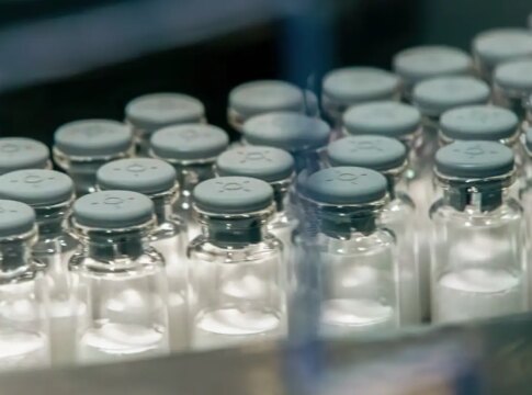 anvisa-pode-aprovar-vacina-do-butantan-contra-a-dengue-em-novembro