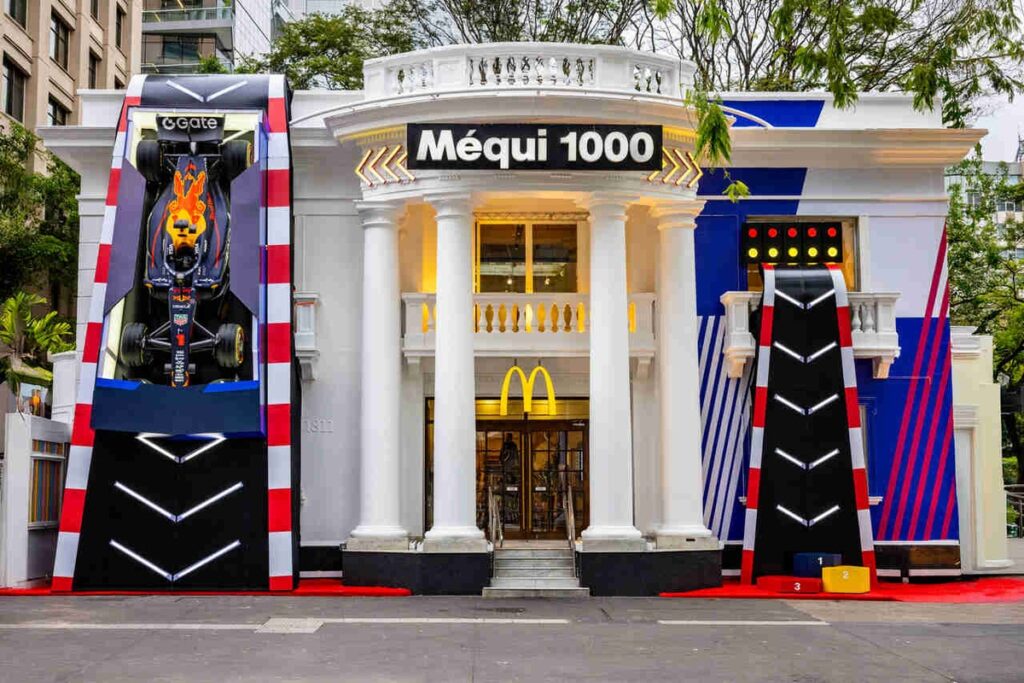 f1:-cidade-limpa-proibe-marca-red-bull-em-carro-da-red-bull-em-sp