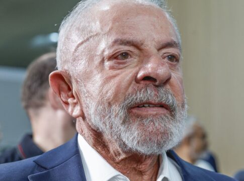 lula-presta-solidariedade-a-familias-de-vitimas-de-tornado-no-parana