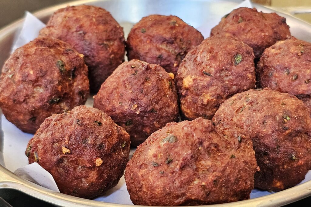 crocante-e-suculento:-veja-salgado-de-pao-amanhecido-com-carne-moida