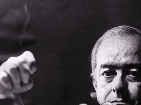 radio-nacional:-roda-de-samba-traz-vinicius-de-moraes-em-varios-papeis