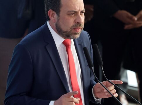 programa-do-governo-quer-aprofundar-conexao-com-as-periferias