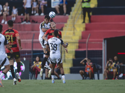 brasileirao:-confira-os-melhores-momentos-de-sport-2-x-4-atletico-mg