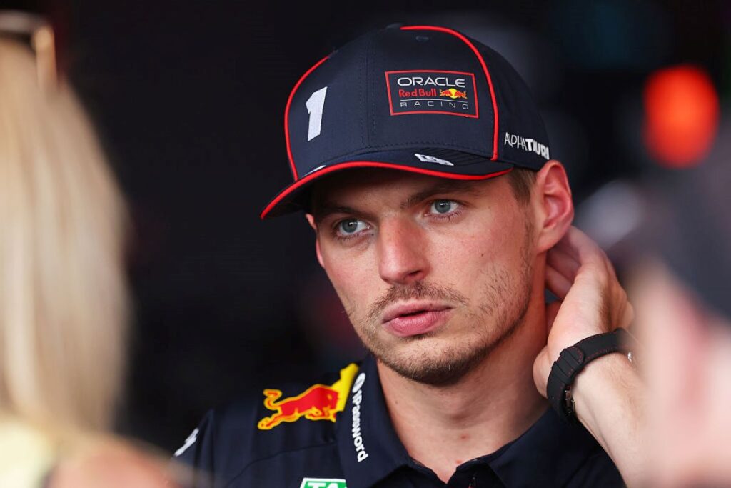 verstappen-faz-revelacao-chocante-sobre-briga-pelo-titulo-da-formula-1