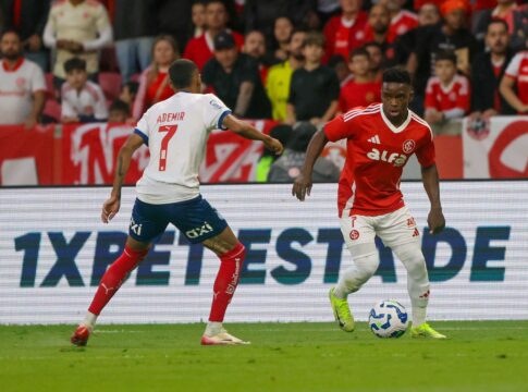 bahia-marca-nos-acrescimos-e-empata-com-o-internacional-no-beira-rio