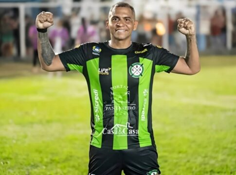 samambaia-anuncia-experiente-atacante-walter-para-o-candangao