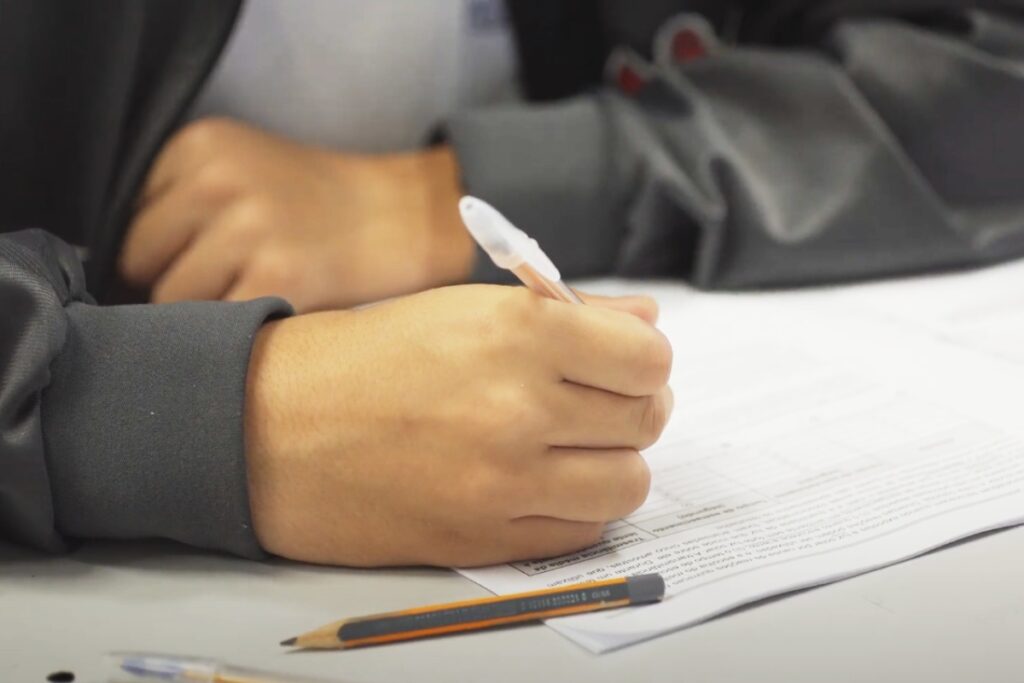 enem:-confira-quais-sao-os-documentos-obrigatorios-para-fazer-a-prova